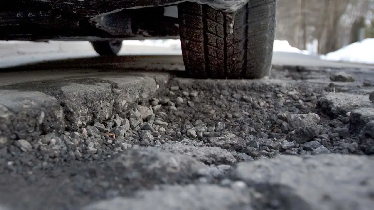 Can Potholes Damage Your Tires?