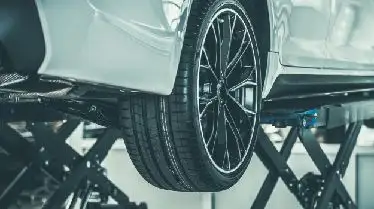When and How Often to Rotate Your Car Tyres in UAE: A Complete Overview